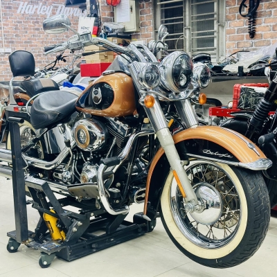 Harley Duluxe bản kỉ niệm 105th