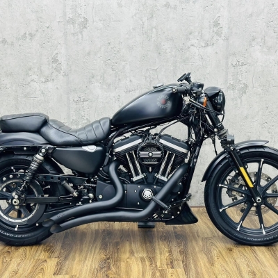 Harley 883 iron Date 2019