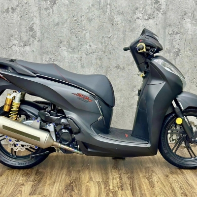 Honda SH300i date 2019