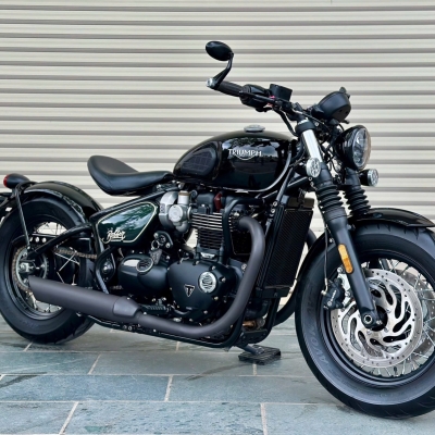 Triumph Bobber   - Date 2019  - Odo : 9k km 